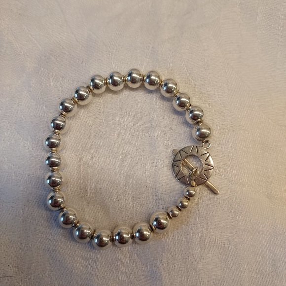 Round Ball Sterling Bracelet with toggle clasp - Picture 3 of 5